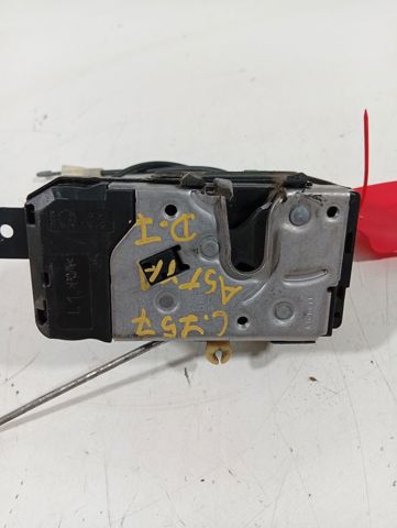 Zamek drzwi przednich lewych 13210748 OPEL