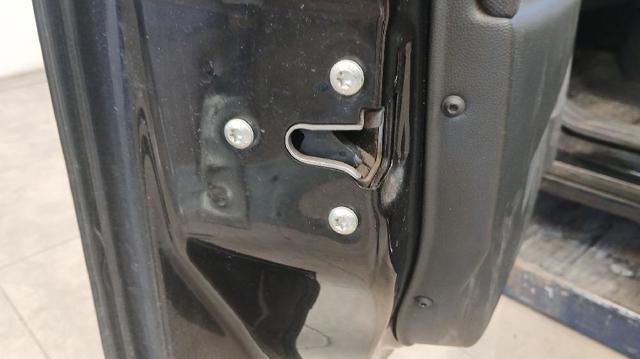 Zamek drzwi przednich lewych 13210748 OPEL