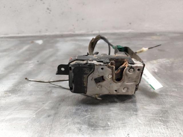 Zamek drzwi przednich lewych 13210748 OPEL