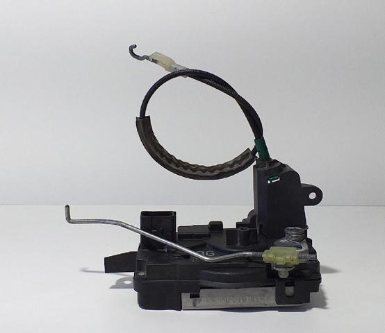 Zamek drzwi przednich prawych 13210749 OPEL