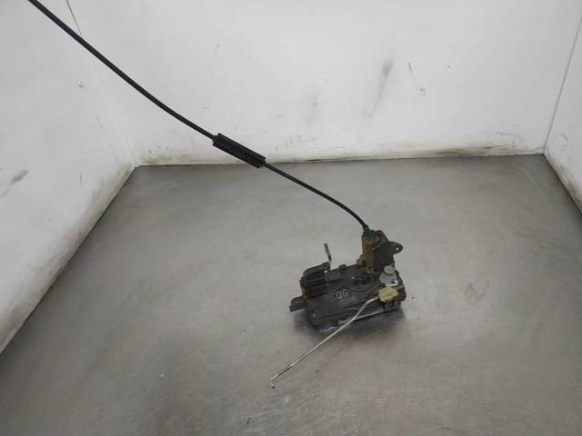 Zamek drzwi przednich prawych 13210749 OPEL