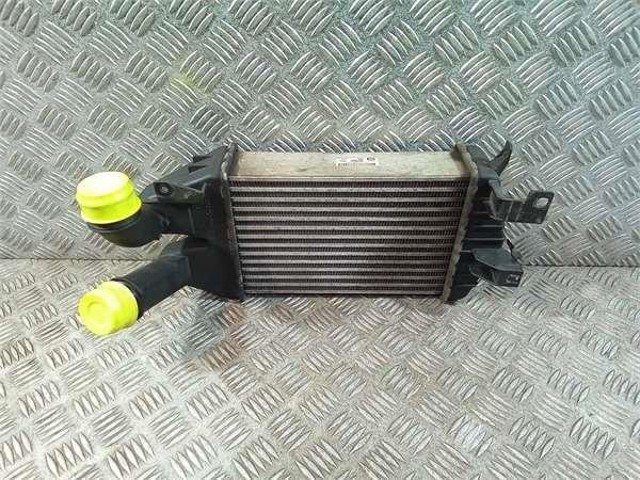 Chłodnica intercoolera 13213402 OPEL