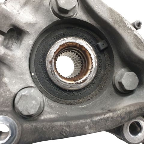 Czop (zwrotnica) przedni prawy 13219081 OPEL