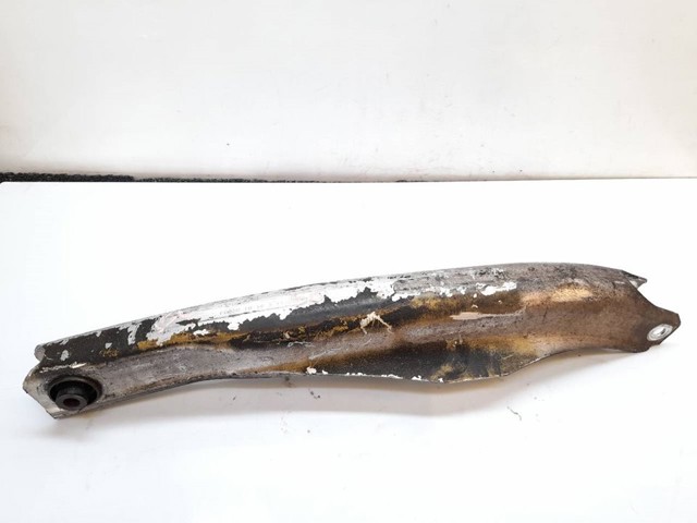 Wahacz zawieszenia tylnego dolny lewy/prawy 13219164 OPEL