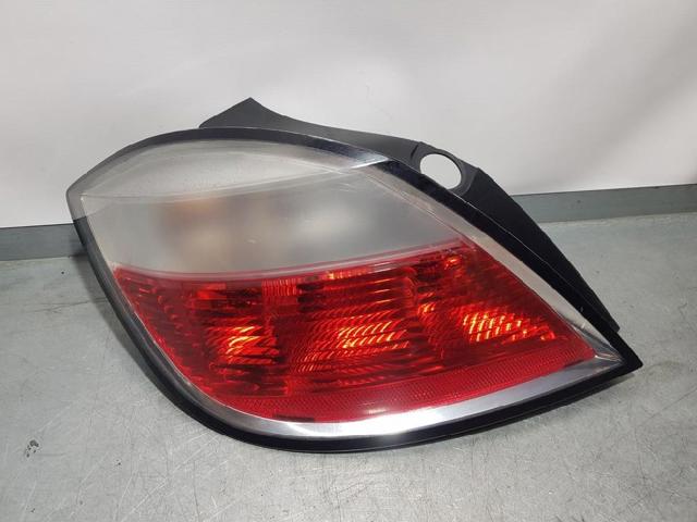 Lampa zespolona tylna lewa 13222324 OPEL