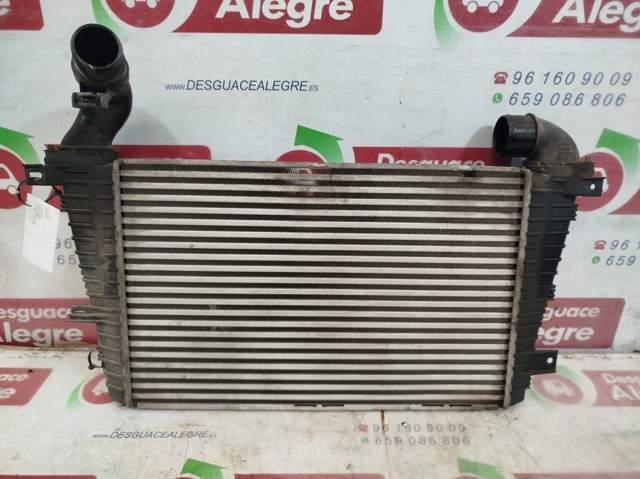 Chłodnica intercoolera 13223393 OPEL