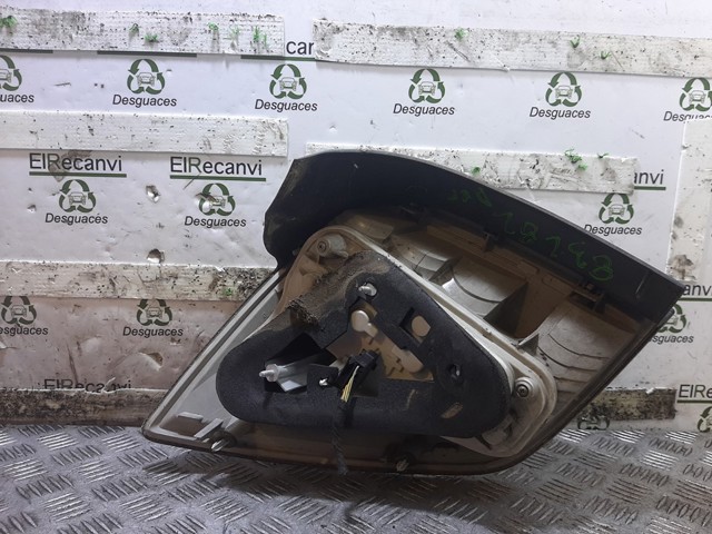 Lampa zespolona tylna prawa 13223674 OPEL