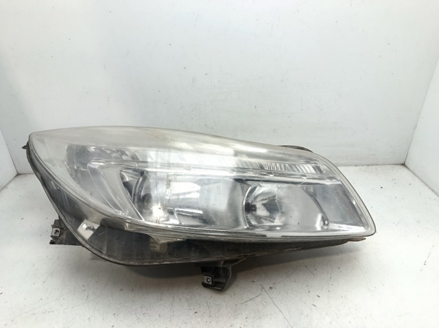 Reflektor prawy 13226783 OPEL