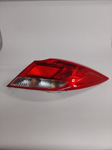 Lampa zespolona tylna lewa 13226856 OPEL