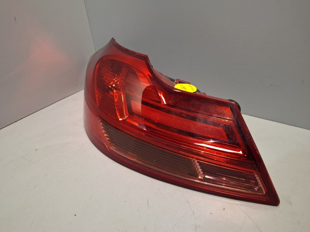 Lampa zespolona tylna lewa 13226856 OPEL