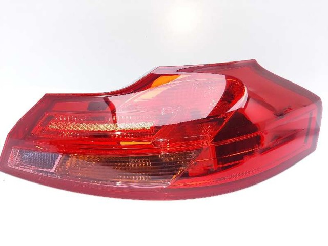 Lampa zespolona tylna prawa 13226857 OPEL