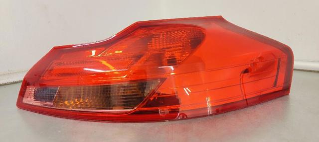 Lampa zespolona tylna prawa 13226857 OPEL