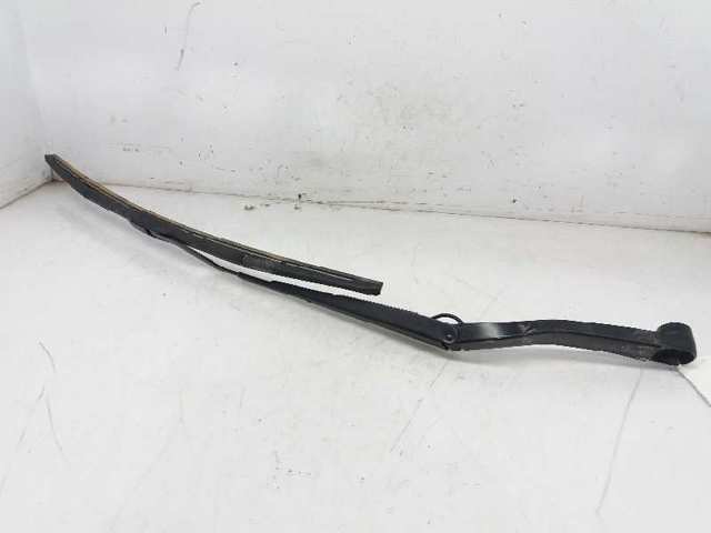 Ramię wycieraczki szyby przedniej 13227398 OPEL