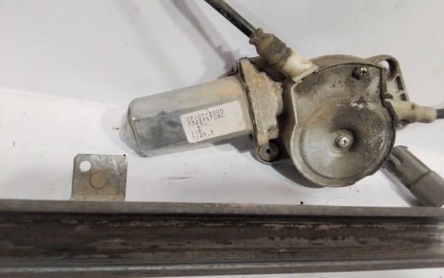 Mechanizm podnoszenia szyby drzwi przednich prawych 1322757080 FIAT