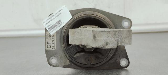 Poduszka (podpora) silnika lewa 13227734 OPEL