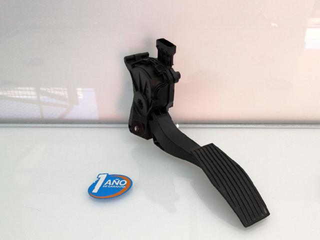 Pedał przyspieszenia (gazu) 13237352 OPEL