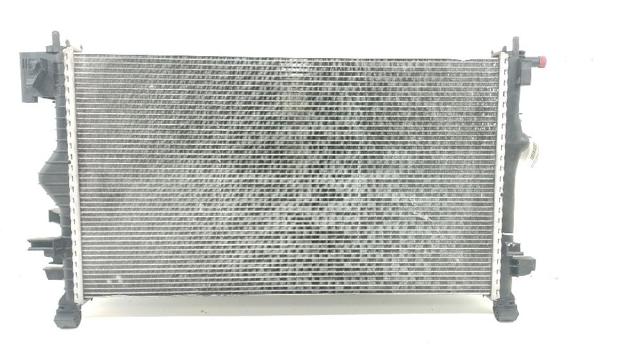 Chłodnica silnika 13241725 OPEL