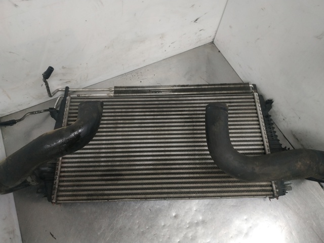 Chłodnica intercoolera 13241751 OPEL