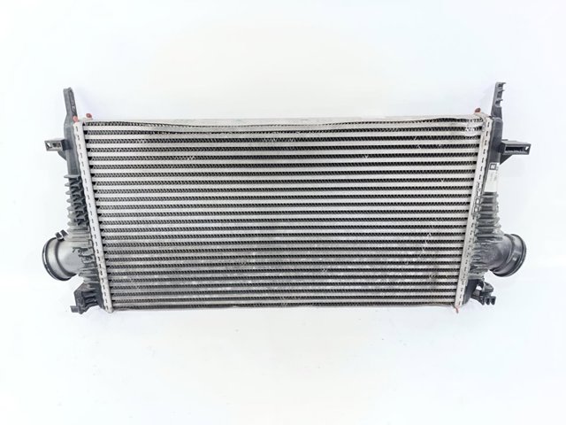 Chłodnica intercoolera 13241751 OPEL