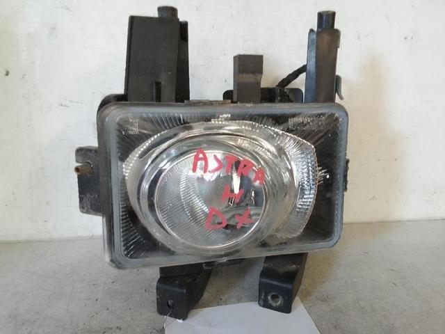 Lampa przeciwmgielna lewa 13243424 OPEL