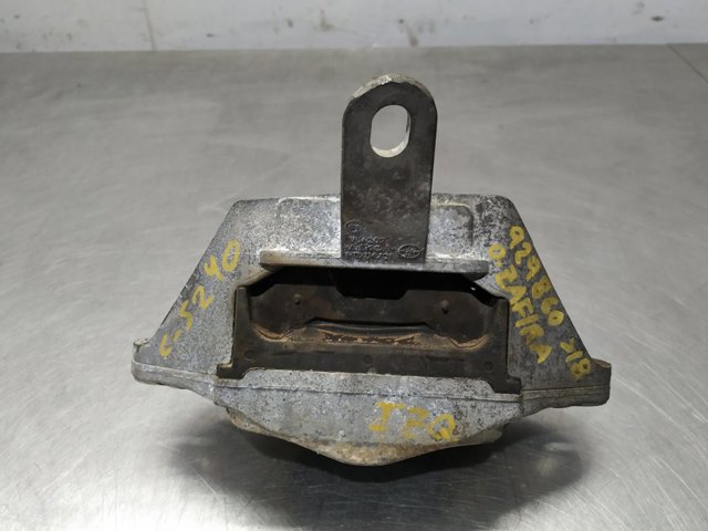 Poduszka (podpora) silnika lewa 13248544 OPEL