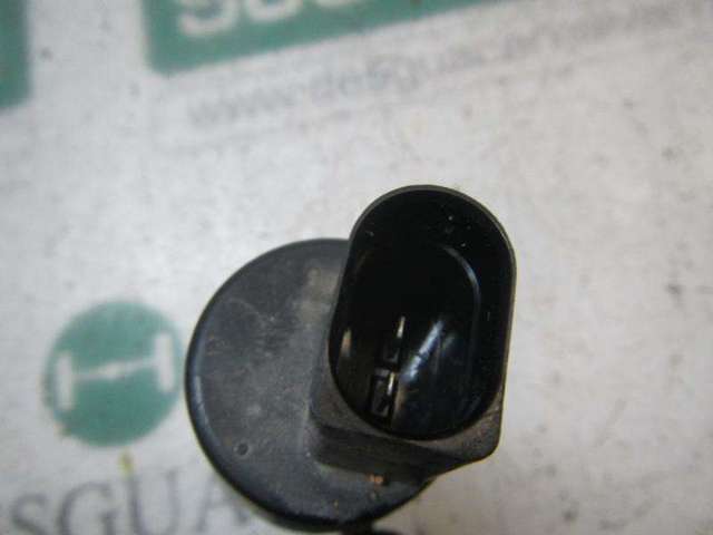 Pompka spryskiwacza szyby przedniej 13250356 GM