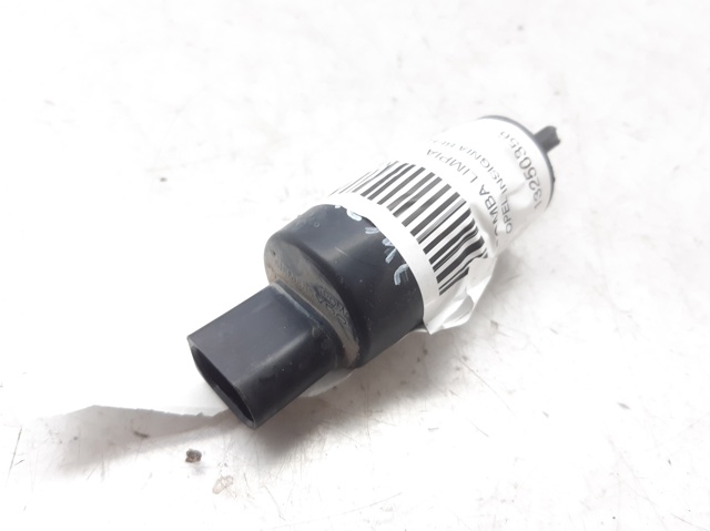 Pompka spryskiwacza szyby przedniej 13250356 OPEL