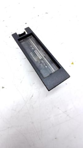 Lampa oświetlenia tylnej tablicy rejestracyjnej 13251936 OPEL