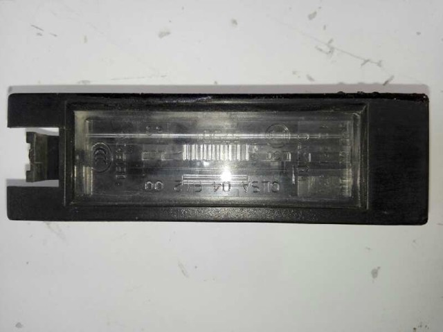 Lampa oświetlenia tylnej tablicy rejestracyjnej 13251936 OPEL