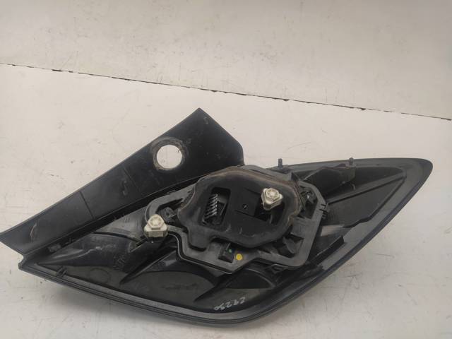 Lampa zespolona tylna lewa 13252443 OPEL