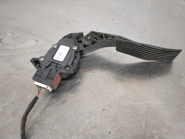 Pedał przyspieszenia (gazu) 13252702 OPEL