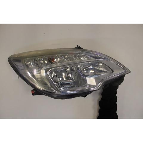 Reflektor prawy 13253630 OPEL