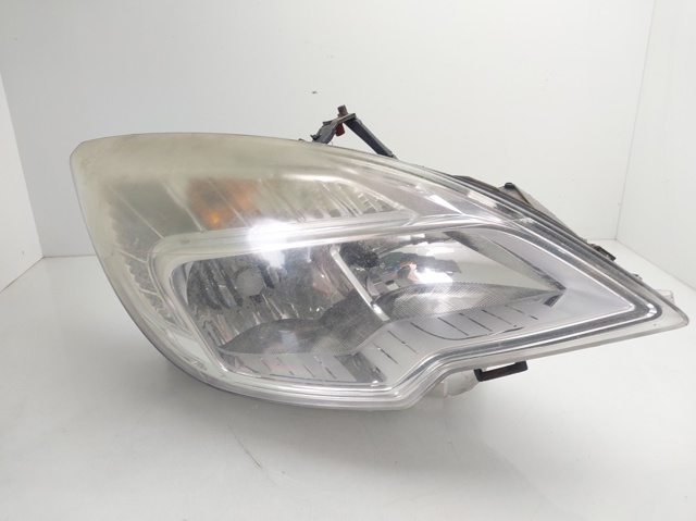 Reflektor prawy 13253630 OPEL