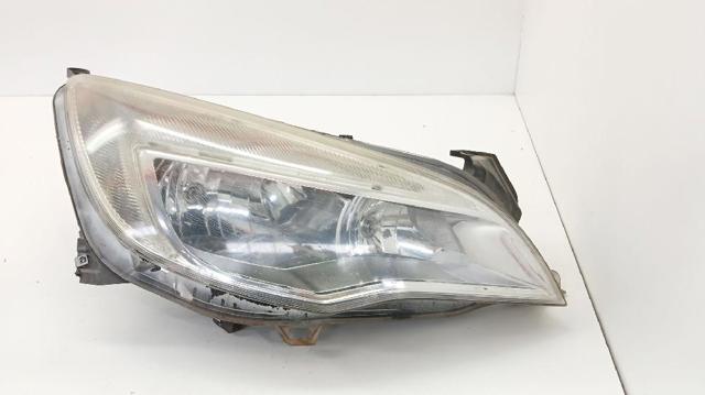 Reflektor prawy 13253647 OPEL