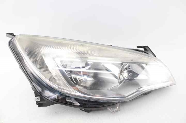 Reflektor prawy 13253647 OPEL