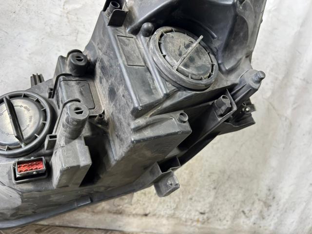 Reflektor prawy 13253647 OPEL