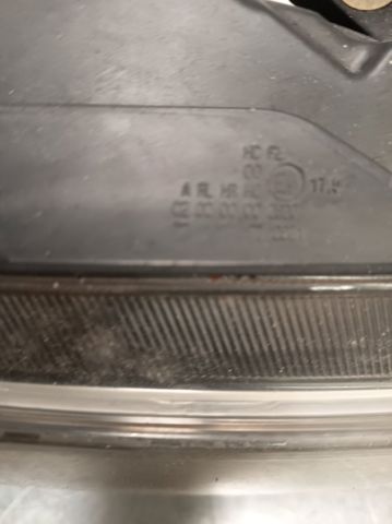 Reflektor prawy 13253647 OPEL