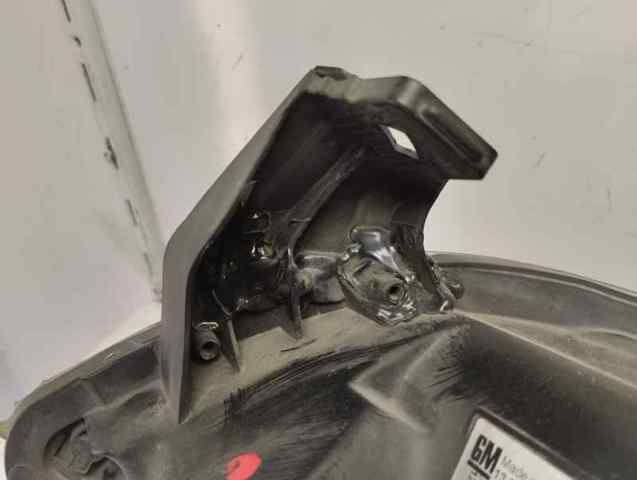 Reflektor prawy 13253647 OPEL