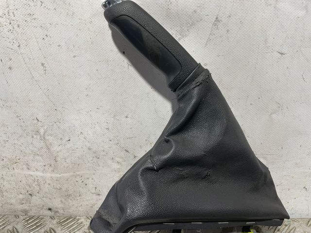 Dźwignia hamulca ręcznego 13255754 OPEL