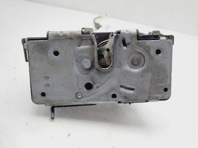 Zamek drzwi tylnych lewych 13258265 OPEL