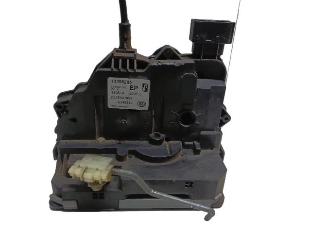 Zamek drzwi tylnych lewych 13258265 OPEL