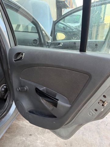 Zamek drzwi tylnych lewych 13258265 OPEL