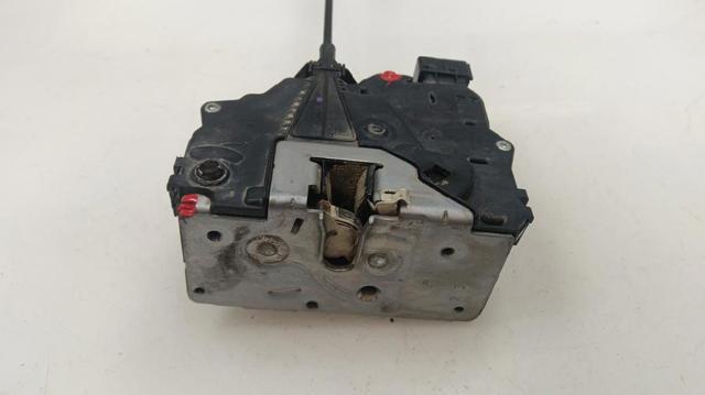 Zamek drzwi tylnych prawych 13258267 OPEL