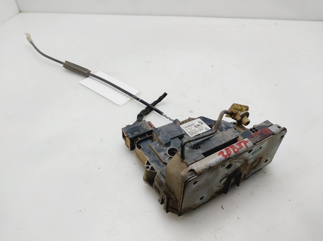Zamek drzwi tylnych prawych 13258267 OPEL