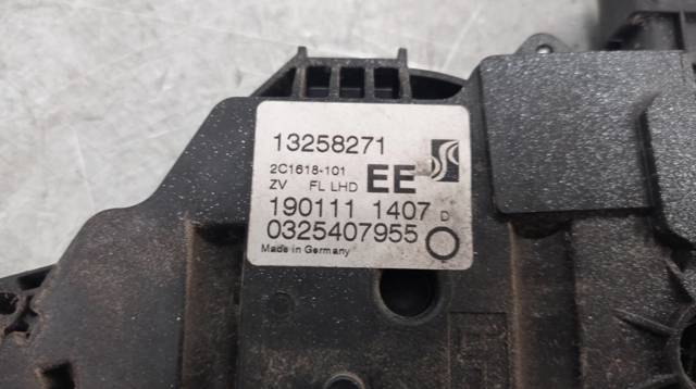 Zamek drzwi przednich lewych 13258271 OPEL