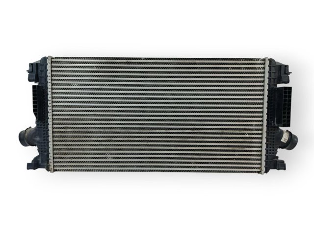 Chłodnica intercoolera 13267647 OPEL