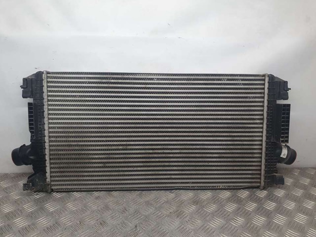 Chłodnica intercoolera 13267647 OPEL
