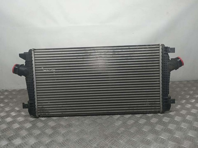 Chłodnica intercoolera 13267647 OPEL