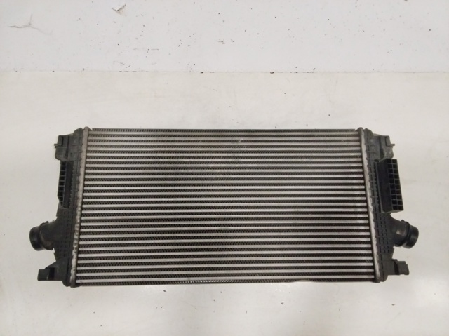 Chłodnica intercoolera 13267647 OPEL
