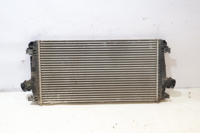 Chłodnica intercoolera 13267647 OPEL